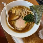 Ramen Shina Chiku - しょうゆらーめん(670円)