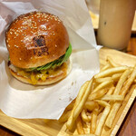 Burger Revolution Tokyo Wine & Bar - 