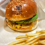 Burger Revolution Tokyo Wine & Bar - 