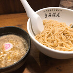 江戸前煮干中華そば きみはん 総本店 - 