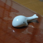 銀酒房 - クジラの箸置き