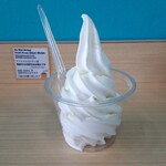 ブリーズ - 関口牧場のソフトクリーム(カップ)350円