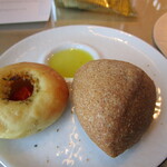 アルマーニ リストランテ - パン