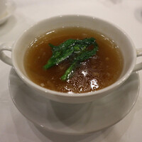 大観苑 - 菜の花とふかひれのとろみスープ