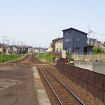 ラーメン二郎 - 守谷からくる線路は真直ぐ