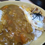 ゆで太郎 - カレーかつ丼のアップ