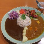 女王さまのスパカリー - オリジナルカレーとシュリンプカレー
