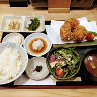 焼鳥 鳥せい 北浦和店 - 焼鳥 鳥せい　「銘柄鶏の唐揚げ御膳」1430円