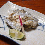 銀酒房 - 太刀魚塩焼き