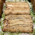 う匠山家膳兵衛 - 塩焼鰻重《梅》