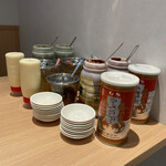 ラーメンWalkerキッチン - 卓上調味料