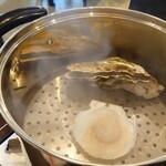 海鮮居酒屋 浜焼き料理 大垣 - 蒸し牡蠣、帆立