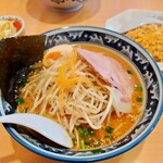 らーめん めん丸 - 料理写真: