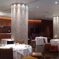 メゾン ポール・ボキューズ - メインダイニング