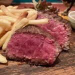 Ata - 黒毛和牛のステークフリット（うちもも150g）