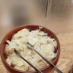 日本橋 天丼 金子半之助 - ガリゴボウ