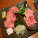 Matsusaka Yakiniku Kazokutei - 