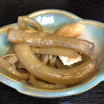 Gohattoya - あぶらふ丼とはっと汁のセットに付いてきた小鉢（ふき煮）