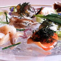 ラ・トゥーエル - 前菜盛り合わせ(旬の貝類)