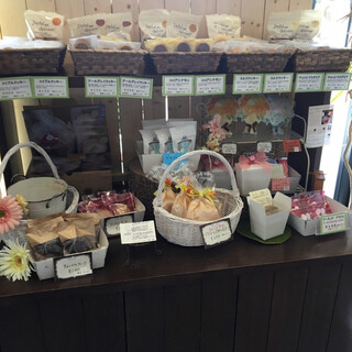 ラッキィズ カフェ_2