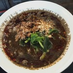 龍潭酒家 - 黒胡麻担々麺