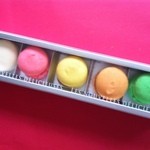 Dolce - PETITS 　FOURS　 MACARON
      