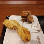 丸亀製麺 - かしわ天　150円　+　ザンギ　１００円