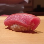 鮨 さかい - 中トロ