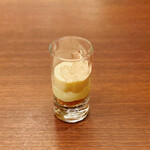 バーラウンジ 夜間飛行 - ゼフィール＠白ワインのジュレとチーズクリーム、底のザクザク食感が良いです