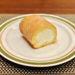 バーラウンジ 夜間飛行 - チーズのロールケーキ7cm