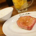 大衆炭火焼肉ジンギスカン ホルモン酒場 風土. - 