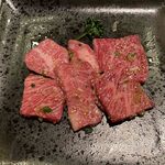 炭火焼肉 羅山 - 仙台牛上カルビ（2,000円）