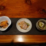 山の庭 タンネ - 最初の３品。ビールで。