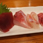 さしみ居酒屋 わっしょい - お刺身盛り合わせ1人前