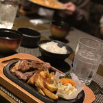 銀座あしべ - ポテト大好きな子供がめっちゃ喜んでた！
雰囲気が良くて　背伸びできたお店だったらしい✨