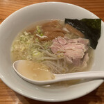 Ramen Izakaya Henokappa - 鶏塩ラーメン