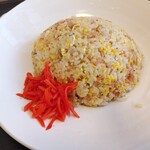 めん処 剛味家 - 真ん中のチャーハン