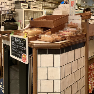 ブルーキッチンの間借りパン(仮)_2