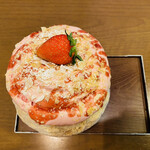 サカノウエカフェ - いちごパイ　1,500円