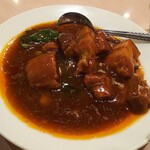 Senki Rou - 豚バラ肉の醤油角煮