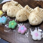 馬上かまぼこ店 - 料理写真:かわいいかまぼこ新メニュー ずんだ