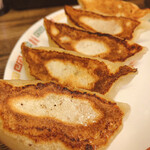 好吃餃子店 - 