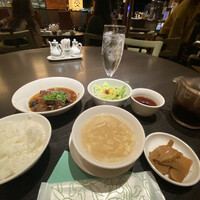 廣東料理 民生 ヒルトンプラザウエスト店 - 