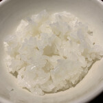 おみ乃 - ・新潟県南魚沼の笠原農園産コシヒカリ
         の土鍋炊き