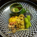先付　鱧の真子の塩辛・なす田楽・焼きとうもろこし・むかご・枝豆・舞茸天ぷら　
          