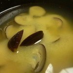 筑紫亭 - しじみのお味噌汁