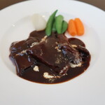 Bistro Petit Bonheur - 牛ほお肉の赤ワイン煮単品：1493円(税込)