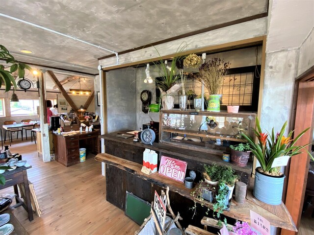 猫まち駅舎 Cat Station cafe u0026 bar - 村山/カフェ  食べログ
