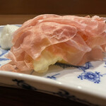 両忘 - 24ヶ月熟成ペルシュウとトルタフリッタに水牛モッツァレラ添え