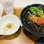 カル麺 裾野店 - イカトマBLACK リゾットご飯付き